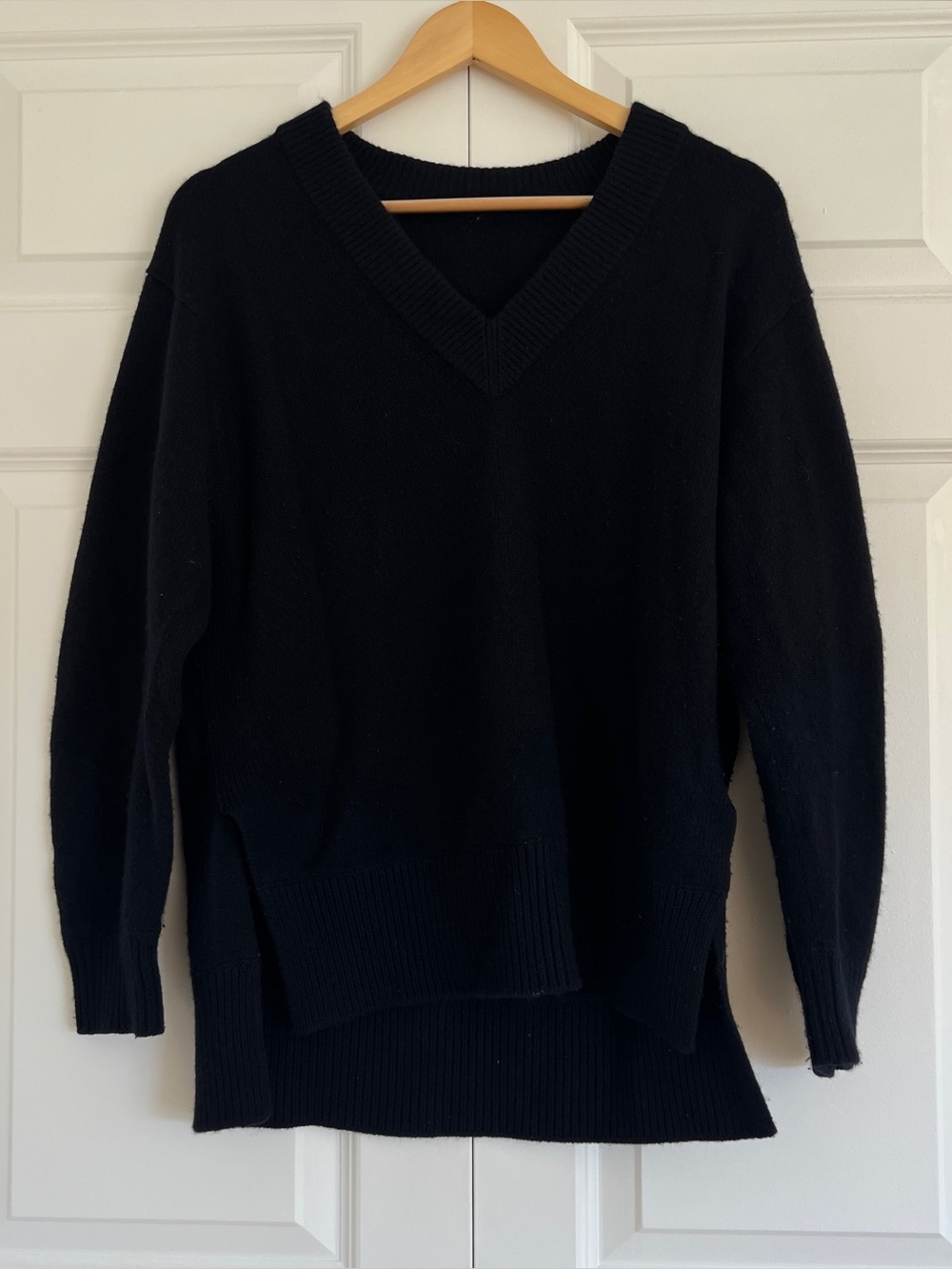 Vince V neck cashmere sweater